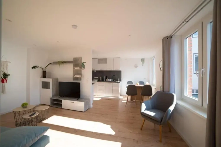 1 Bedroom Apartment