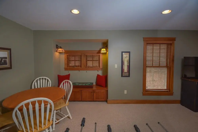 Deep Breath 4 Bedroom House