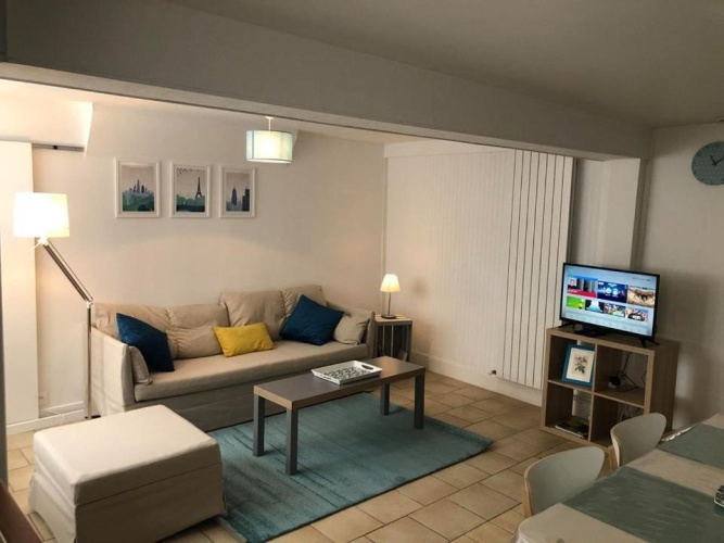 3 Bedrooms Cottage