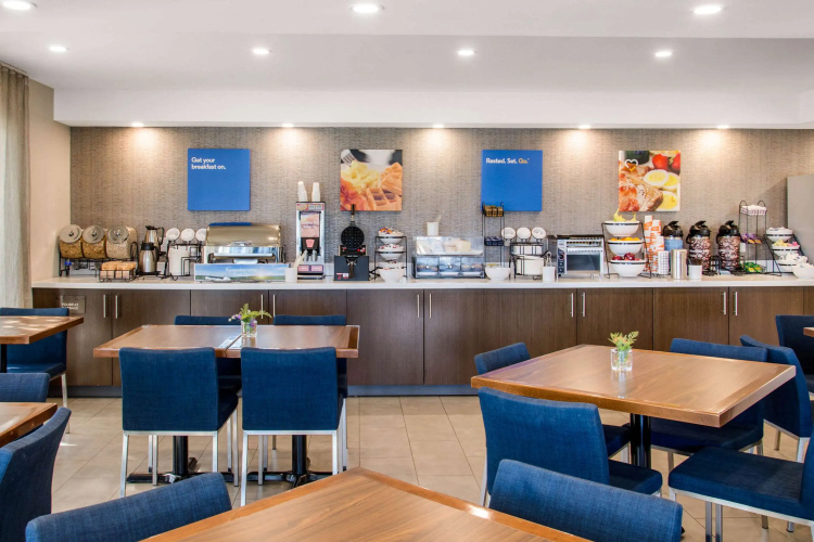 Comfort Inn Montreal Aeroport photo 15