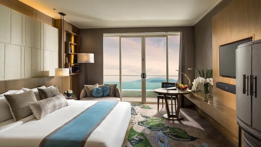 Classic Double room with balcony and with ocean view