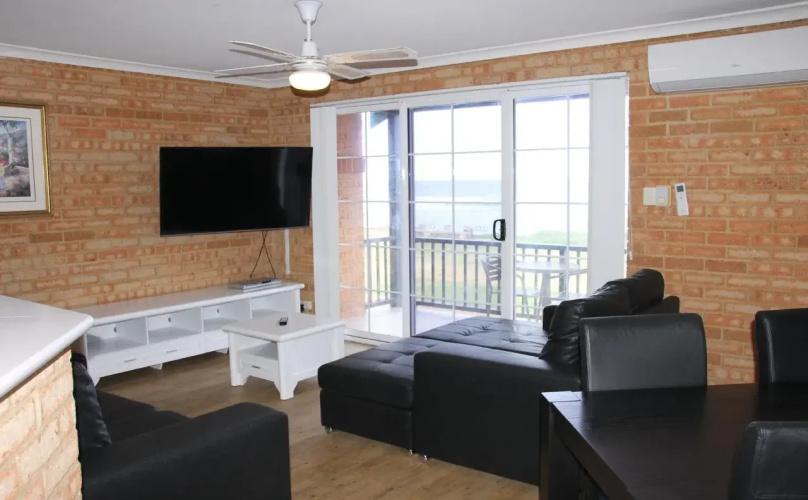 Seaspray Beach Holiday Park