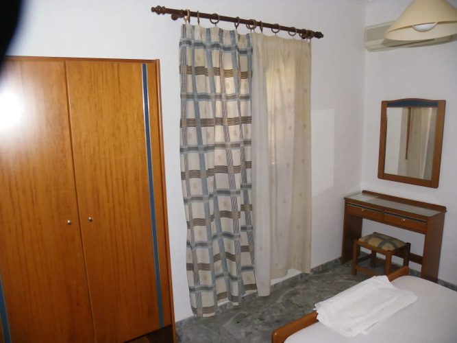 Filoxenia Studios & Apartments