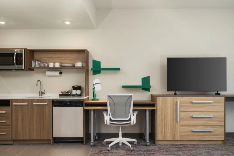 Quadruple Suite