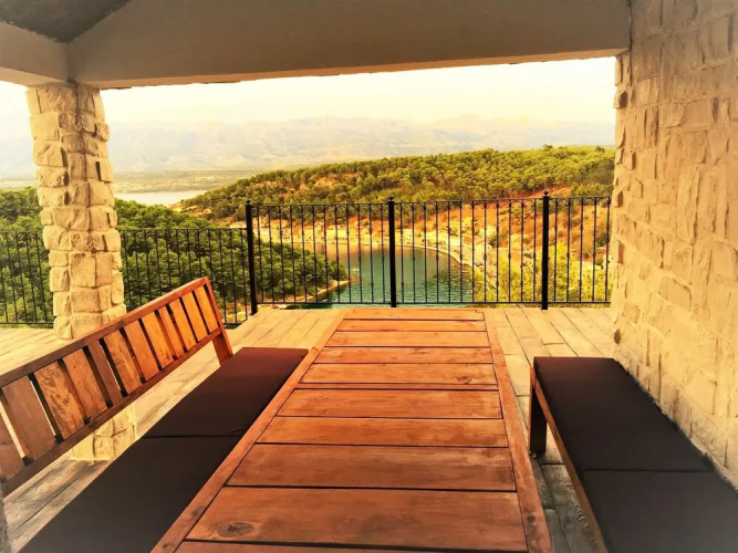 A2 Beautiful apt w. Magnificent View and Pool use