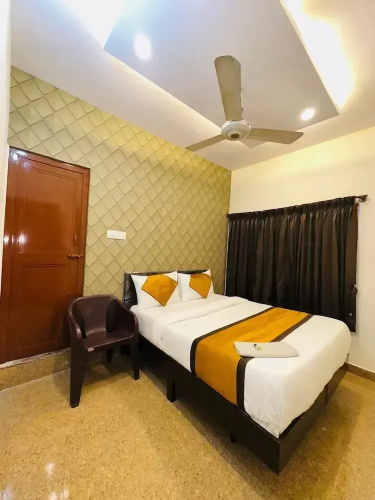 Hotel Golden Inn