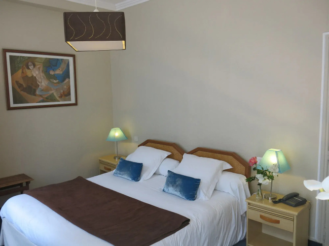 Hotel Moderna