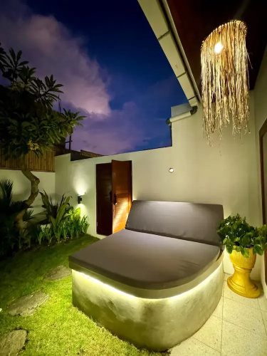 Villa Flora - Seseh Area