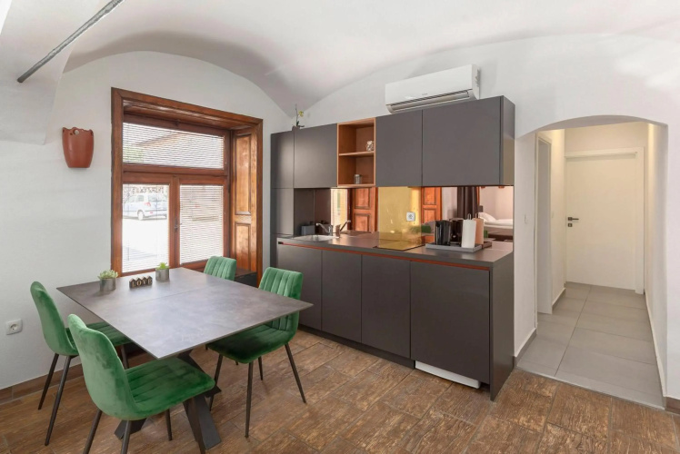 Aroma Apartments