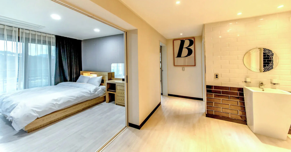Nine Boutique Hotel