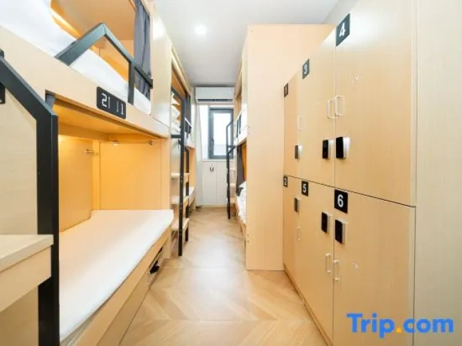 Bed in Dorm (female dorm)