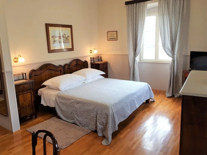 1 Bedroom Superior Double room with city view