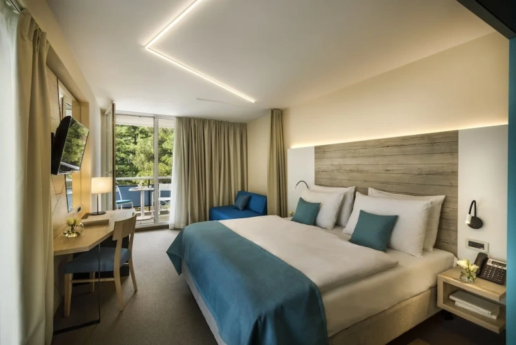 Superior Twin room with balcony