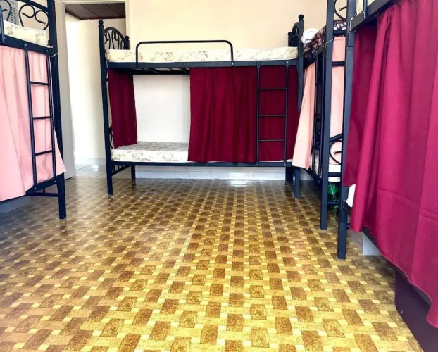 Friends House Hostel