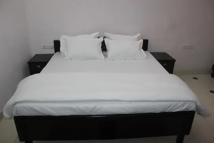 hotel lasani inn