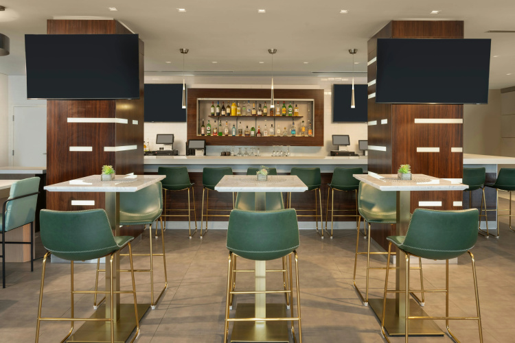 DoubleTree by Hilton Miami North I-95 photo 29