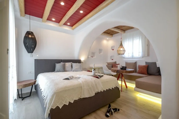 1 Bedroom Deluxe Suite with sea view