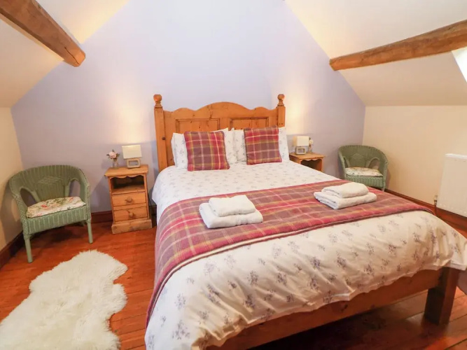 Horse Shoe Cottage