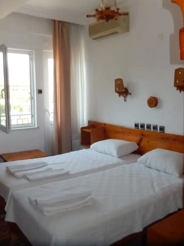 Standard Triple room with balcony