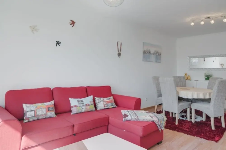 Premier Apartment