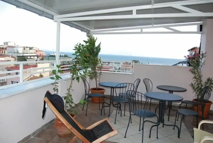 1 Bedroom Family Studio with city view