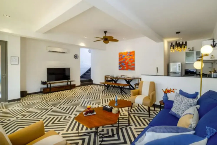 Chic 2BR Retreat in Assagao Near Bawri Izumi