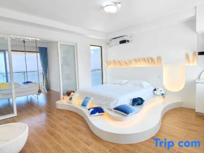 2 Bedrooms Suite with view