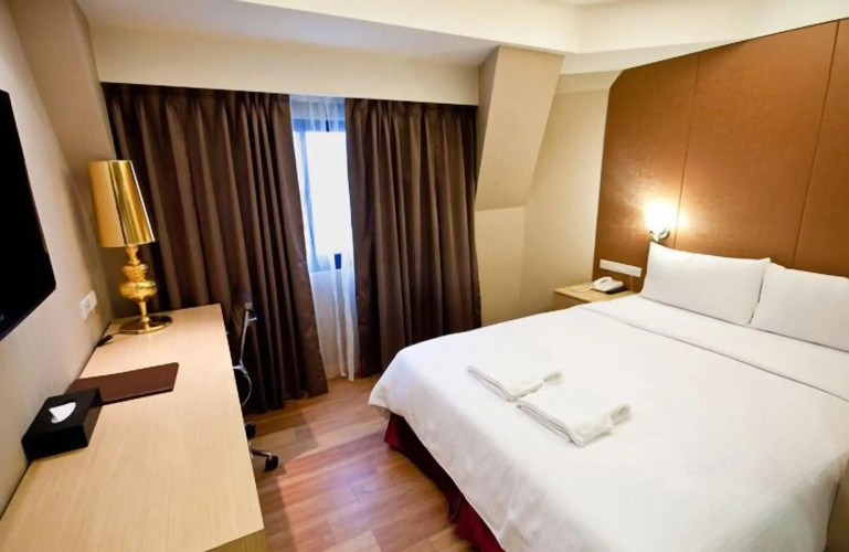 Delton Hotel