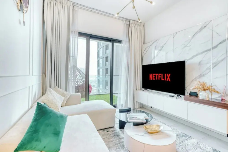 PVH - Exquisite 1BR - Binghatti Canal