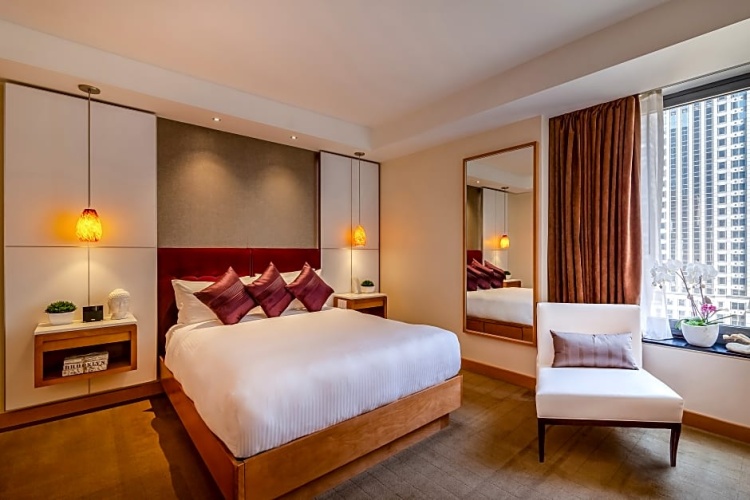 Premier room