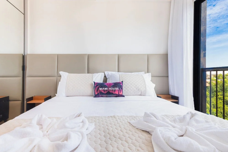 Miami House Cumbuco by Carpediem