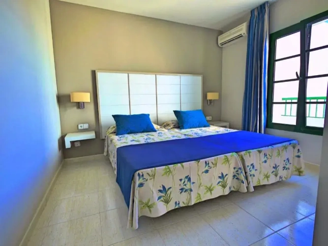 2 Bedrooms Classic Quadruple Apartment