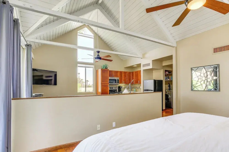 Balcony & Views: Pet-friendly Indian Wells Unit