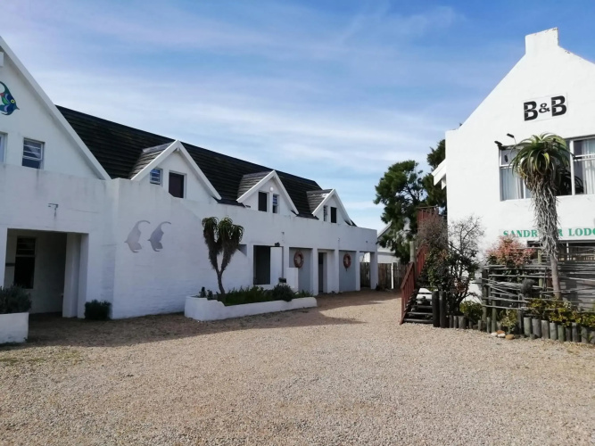 Sandriver Lodge