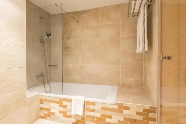 Quadruple room