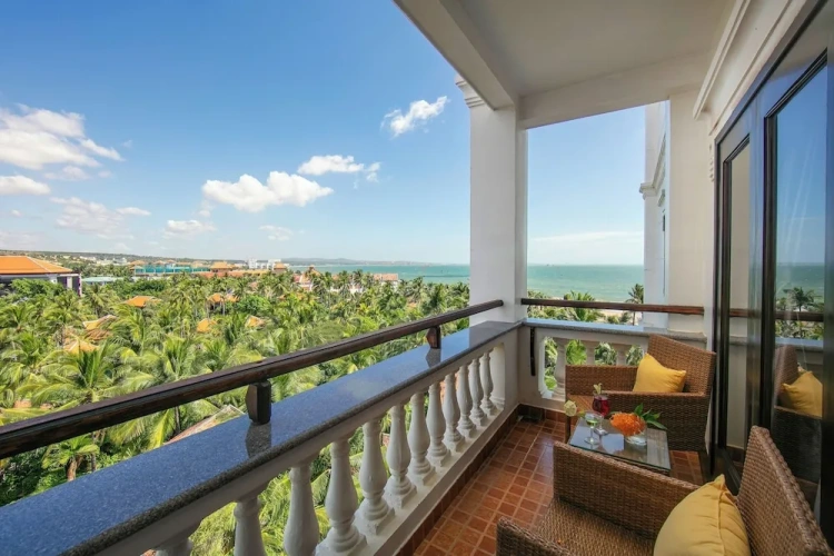 Deluxe Twin room with ocean view