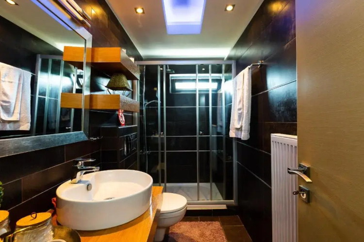 Inn Villa, impeccable location, By ThinkVilla
