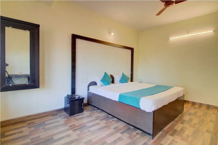 Paradise Inn