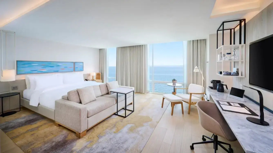 Double Suite with lake view