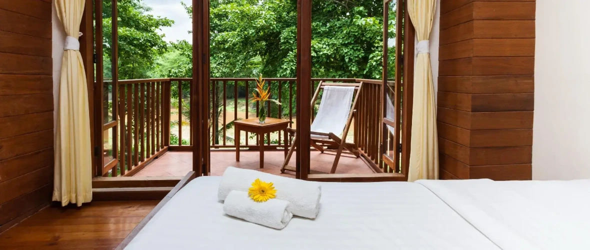 Standard Double room with river view