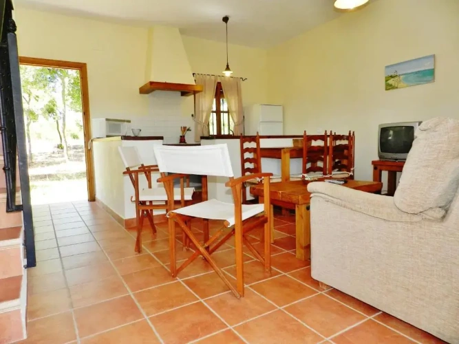 2 Bedrooms Villa