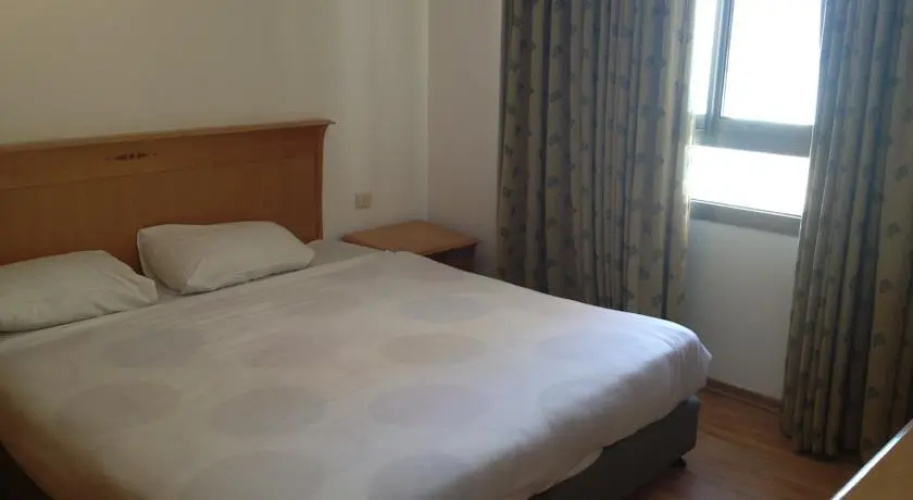 Almogit Motel on the Sea