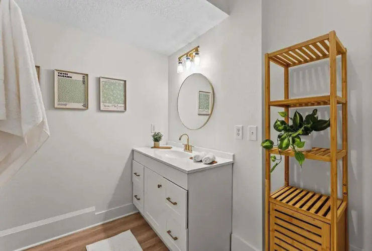 304 Lakeshore - Unit 1 and 2