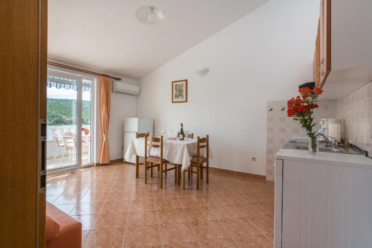 1 Bedroom Double Apartment