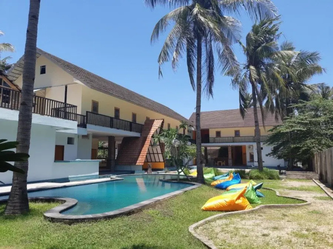 Cozybaze Gili Hostel