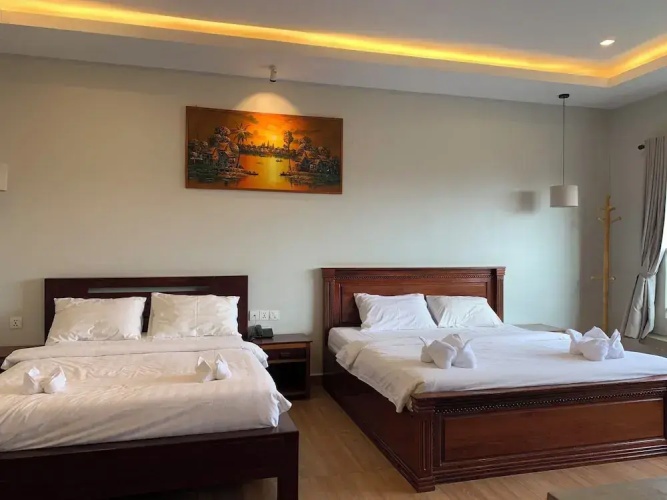 Nico's Hotel 2