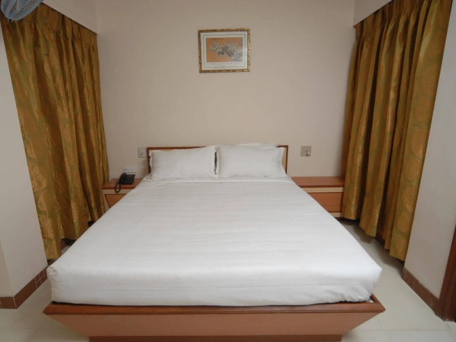 Epsilon The Hotel