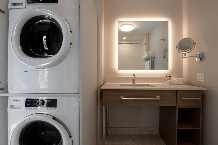 Hampton Inn by Hilton Montreal Downtown, QC photo 8