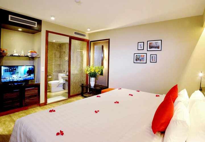 Oriental Suites Hotel & Spa