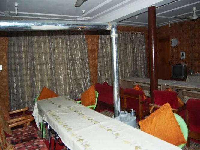 Hotel Purple Amethyst